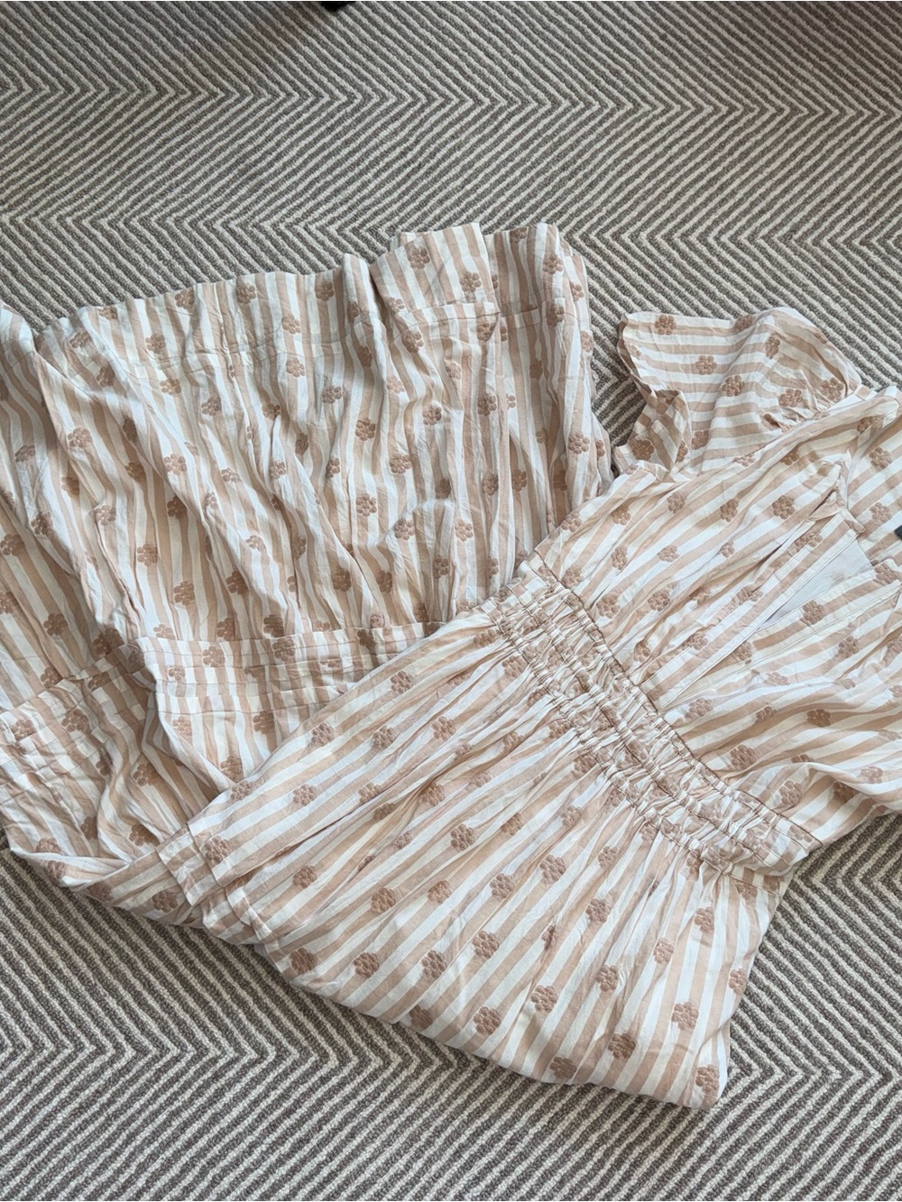 Anthropologie The Somerset Maxi Dress in Cream Stripes-NWOT - Picture 4 of 5